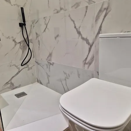 R2R - Apartamentos En El Centro De Gijon - 119E1 Gijón